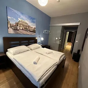 Central Studios Hotel Praga