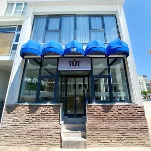 Otel Tut *****