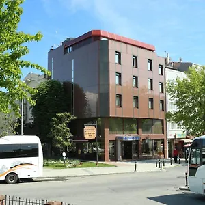 2* Otel Yavuz