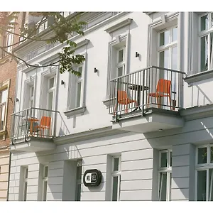 Well Well Aparthotel Cracovia